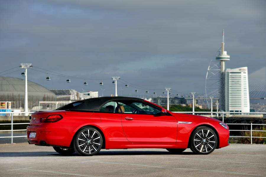  BMW 650i Convertible 2015 года  (фото 44 из 49)